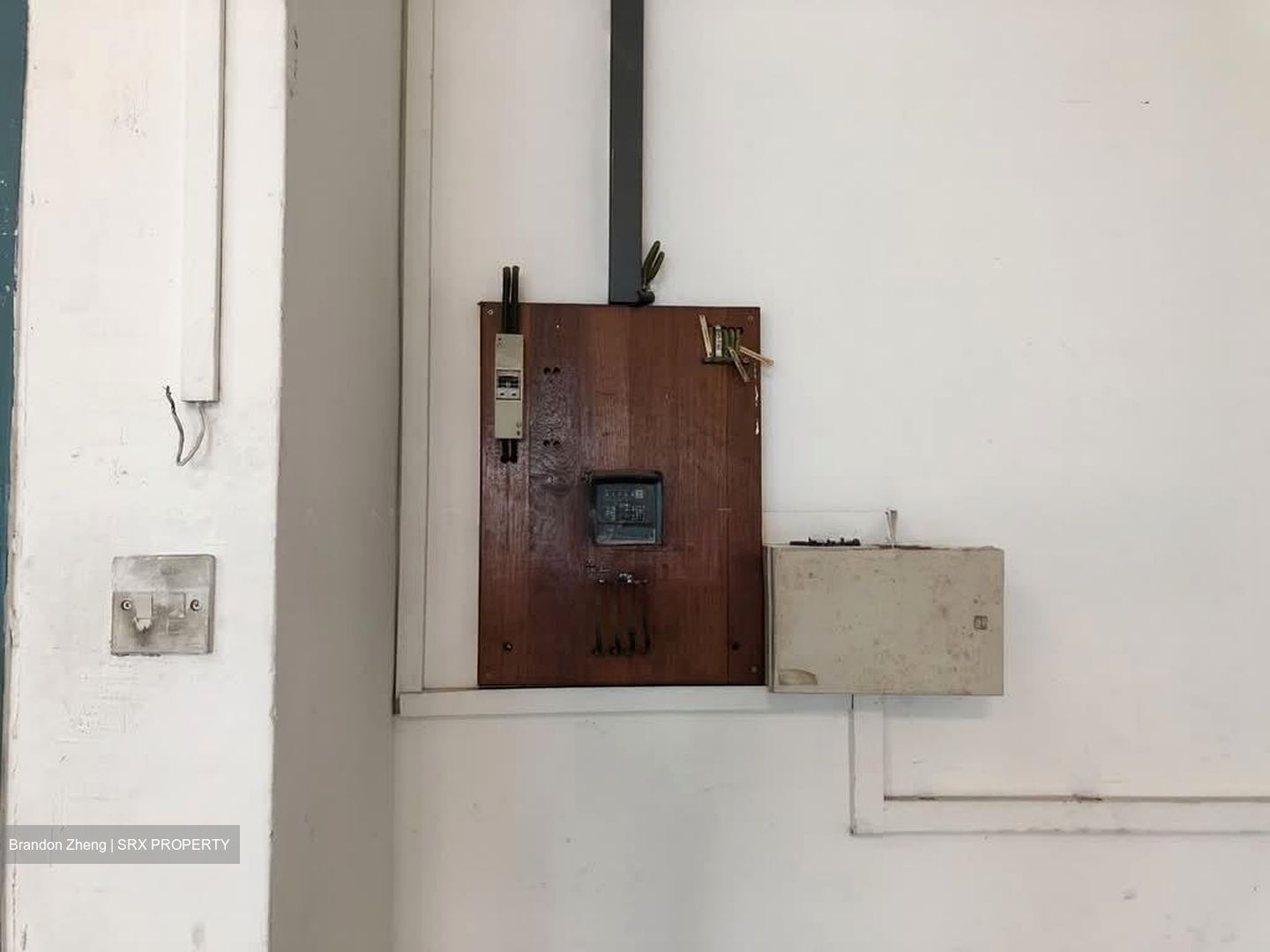 Admiralty Industrial Park (D27), Factory #567586551